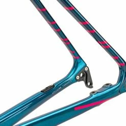 Cinelli New Veltrix Disc 2023 13 Cinelli New Veltrix Disc 2023 -Look shop 5664 5